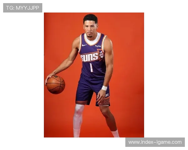 德文·布克:引领NBA未来的得分机器与领袖之路 德文·布克:引领NBA未来的得分机器与领袖之路