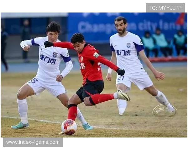 长春亚泰激战强敌全力争胜力拼积分挑战赛季巅峰