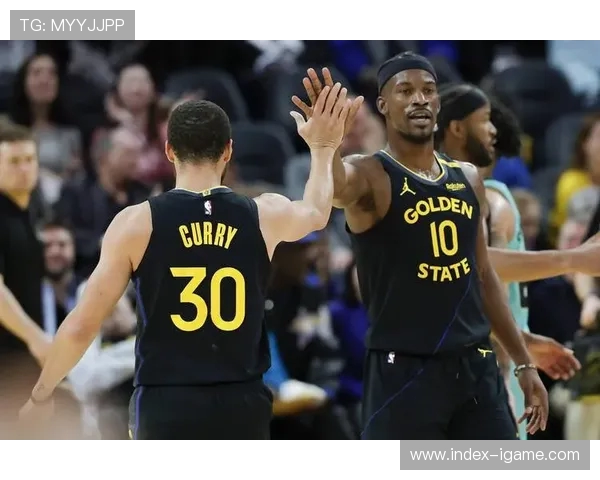 开拓者挑战勇士全力出击 谁将主宰西部赛季关键战役