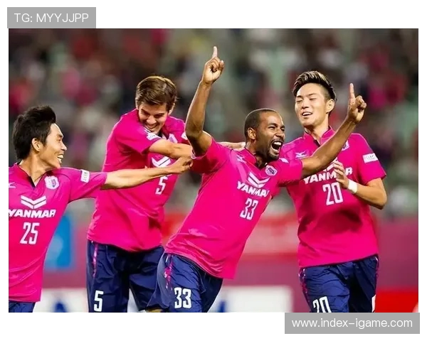 大阪樱花与札幌岗莎的精彩对决展现日本足球的魅力与激情 大阪樱花与札幌岗莎的精彩对决展现日本足球的魅力与激情